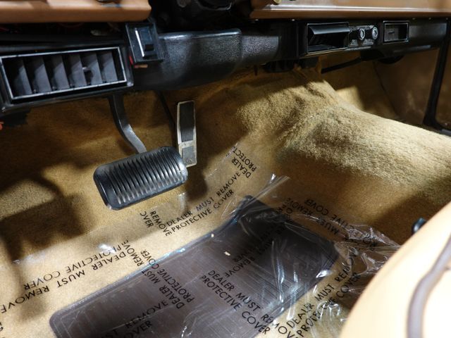 1978 Jeep Cherokee Golden Eagle - photo 13