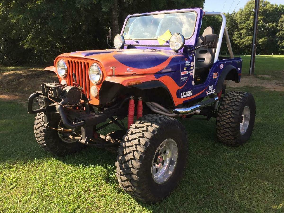 1978 Jeep CJ5, V8 304 engine, 4-speed, 3/4 ton axles, Very Nice Custom Build! 1978 Jeep CJ