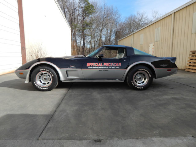 1978 L-82 Chevrolet Corvette Indianapolis 500 Pace Car Coupe 2-Door 5.7L 1978 Chevrolet Corvette