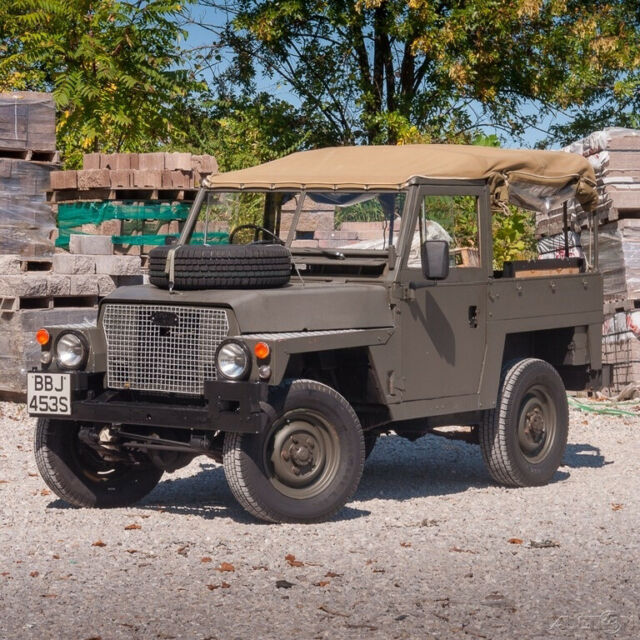 1978 Land Rover 88 Series III Lightweight 1978 Land Rover Lightweight 88 Series III Lightweight