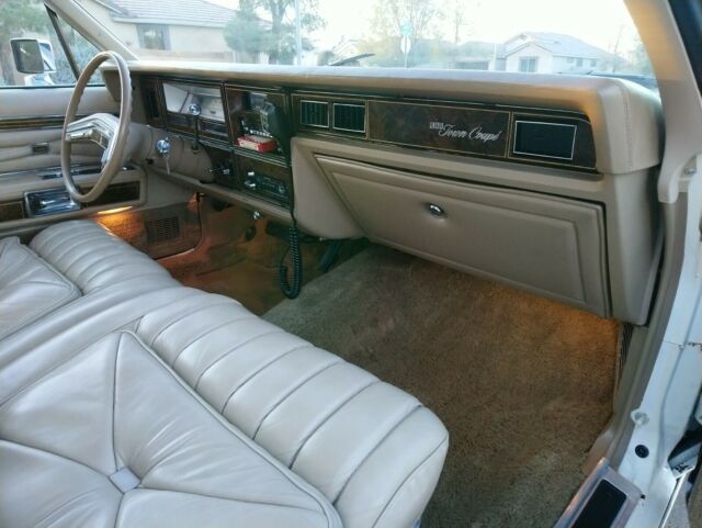 1978 Lincoln Continental town coupe - photo 11