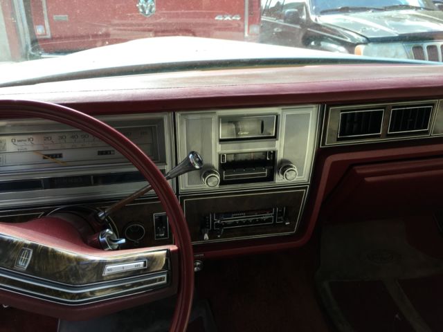 1978 Lincoln Continental - photo 11