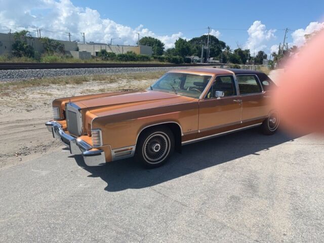 1978 Lincoln Continental 4dr Sdn - photo 2