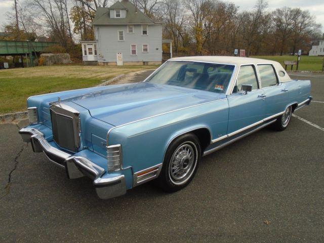 1978 Lincoln Continental Automatic RWD V8 8.0L Gasoline NO RESERVE 1978 Lincoln Continental