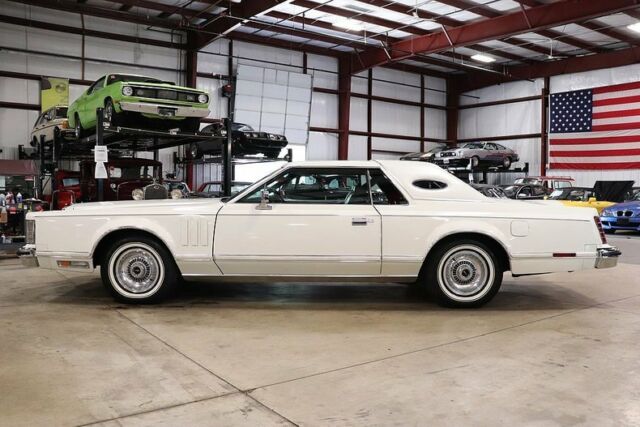 1978 Lincoln Continental Mark V - photo 2