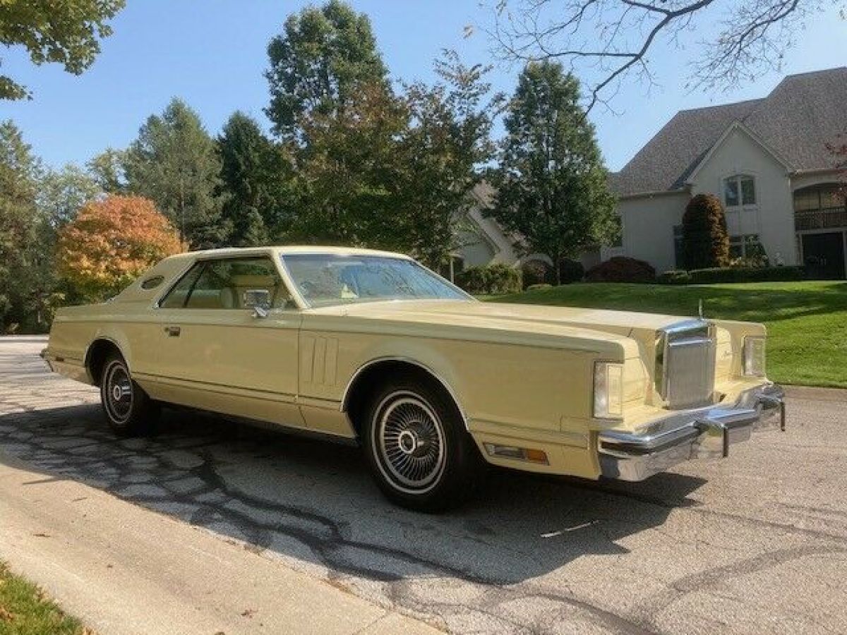 1978 Lincoln Continental - photo 2