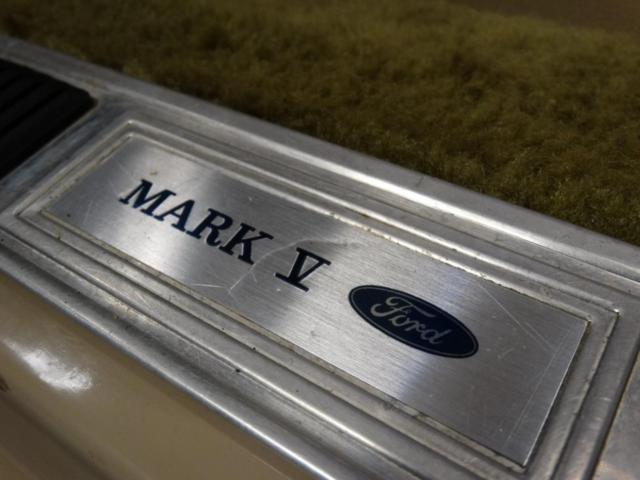 1978 Lincoln Continental Mark V - photo 10