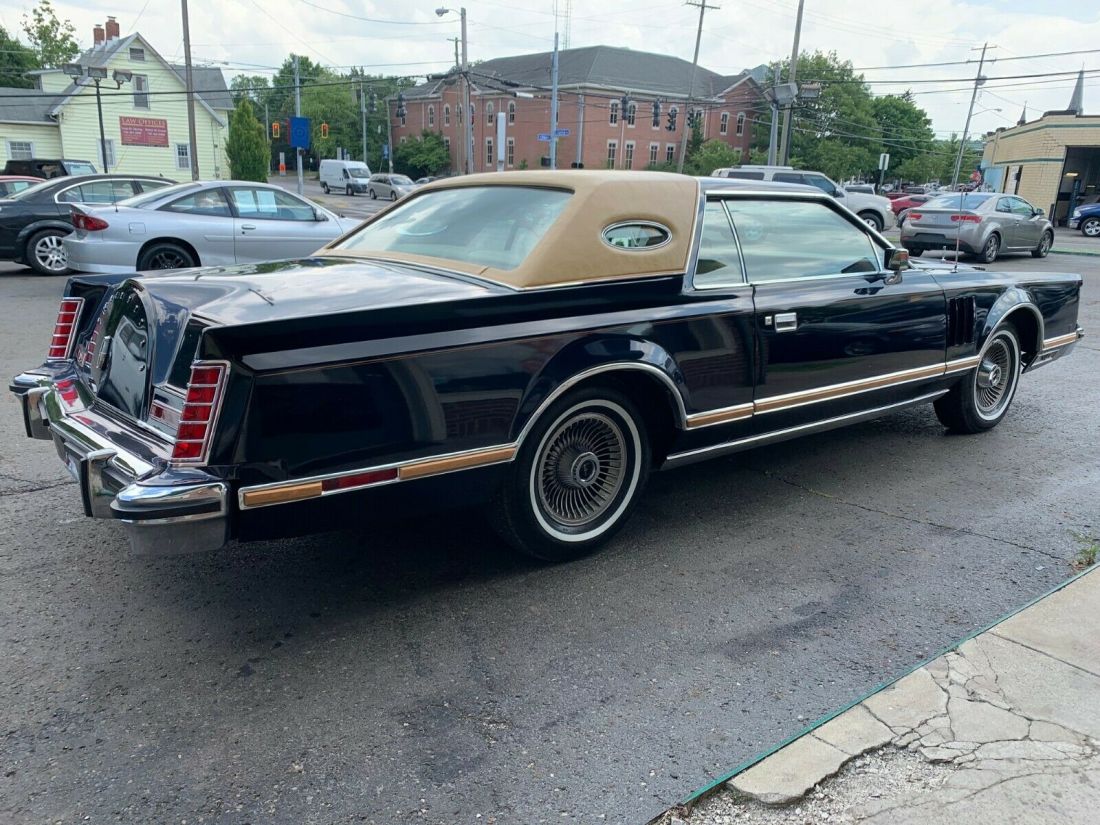 1978 Lincoln Continental Mark V 460ci Bill Blass Designer series - photo 4