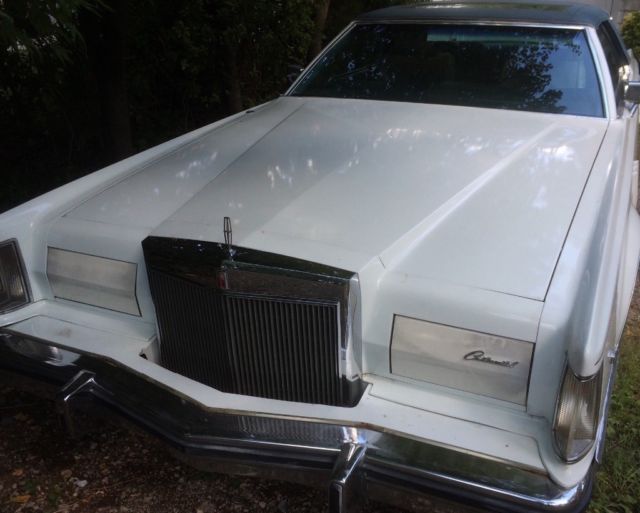 1978 LINCOLN CONTINENTAL MARK V 67,000 MILES MOONROOF CARRIAGE TOP 1978 Lincoln Continental Mark V - Wedgewod Blue Luxury Option Group