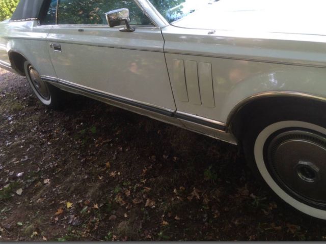 1978 Lincoln Continental Mark V - Wedgewod Blue Luxury Option Group - photo 3