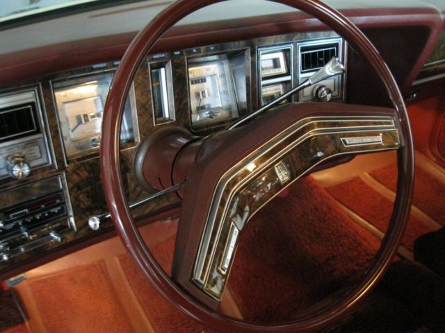 1978 Lincoln Continental - photo 12
