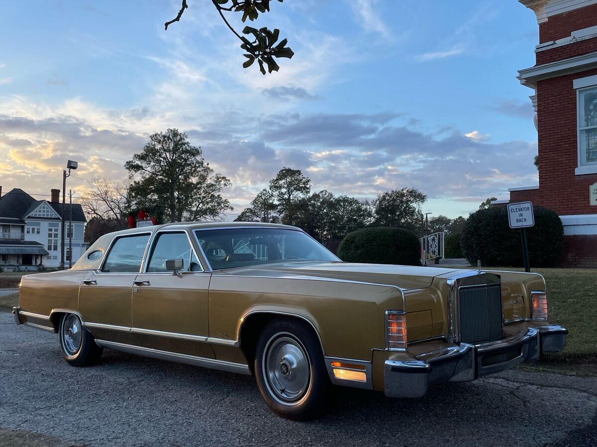 1978 Lincoln Continental Town Car - photo 3