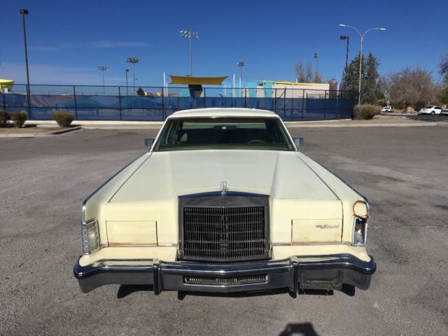 1978 Lincoln Continental Town Car - photo 2