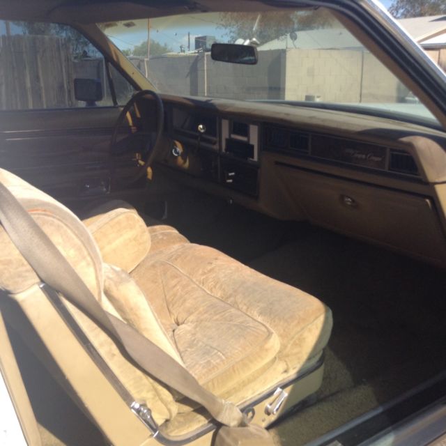 1978 Lincoln Continental Town Coupe - photo 11