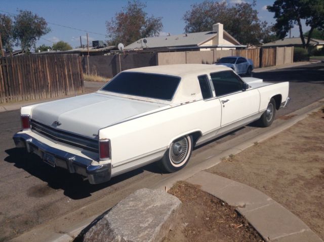 1978 Lincoln Continental Town Coupe - photo 5