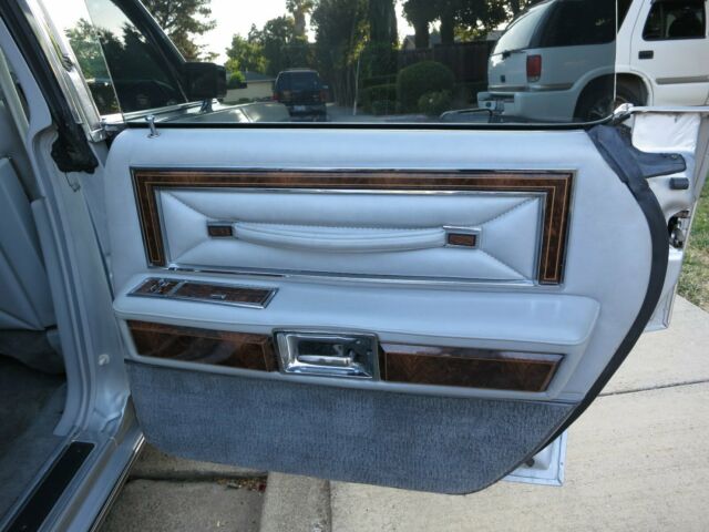 1978 Lincoln Continental Optional Luxury Group - photo 2