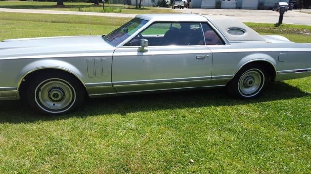 1978 Lincoln Mark Series - photo 2
