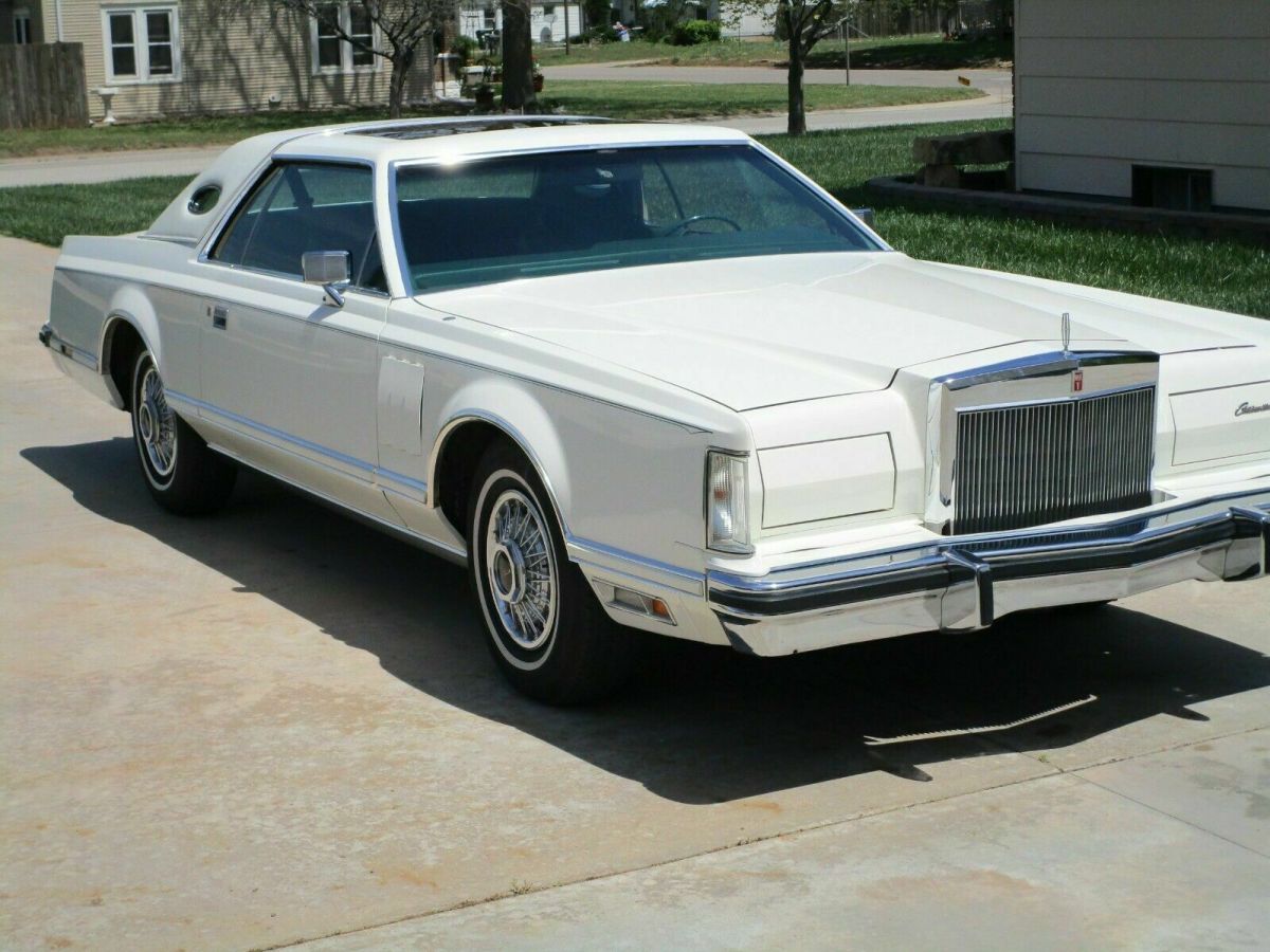 1978 Lincoln Mark Series Mark V 11900 Mile car - photo 3