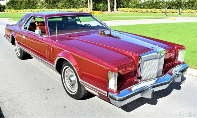 1978 Lincoln Mark V 460ci Auto A/C Fully Loaded - photo 2