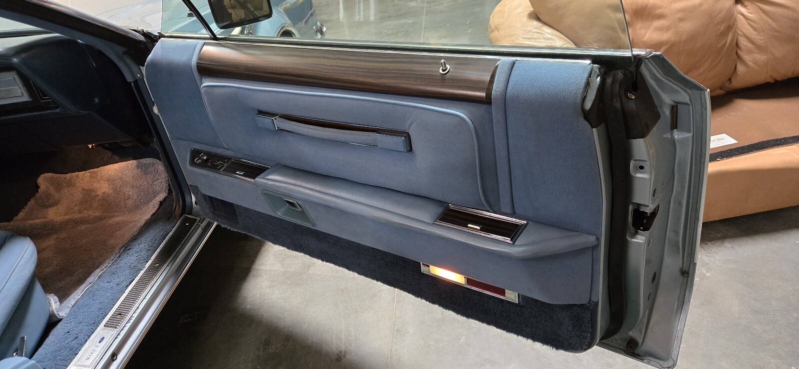 1978 Lincoln Mark V - photo 12