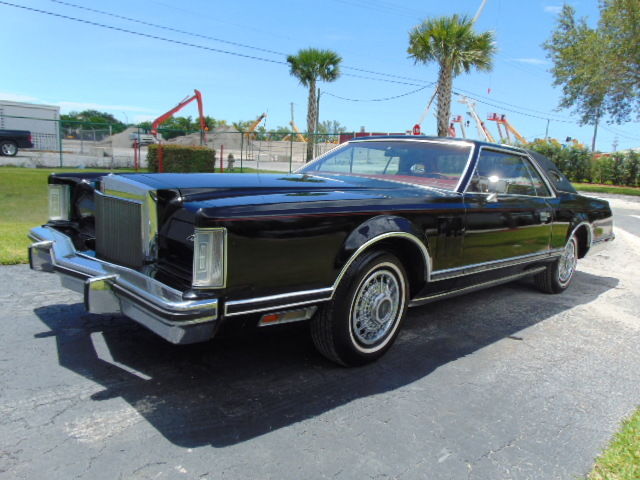 1978 LINCOLN "MARK V" CONTINENTAL 400 COUPE 1978 Lincoln Continental