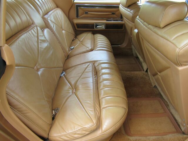 1978 Lincoln Town Car - photo 12