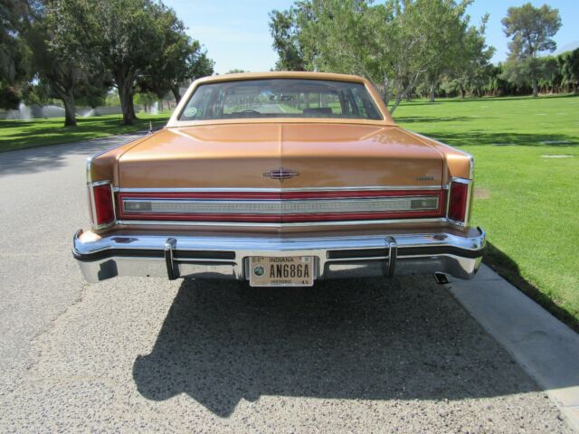 1978 Lincoln Town Car - photo 4