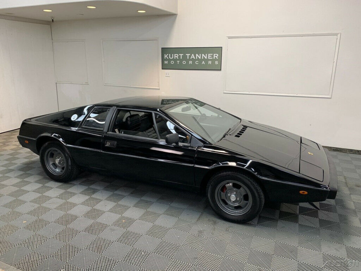 1978 LOTUS ESPRIT. SERIES 1. GOOD DRIVER CONDITION. RARE CAR, 1 OF 718 PRODCED. 1978 Lotus Esprit 1978 LOTUS ESPRIT. SERIES 1. DELLORTO CARBS, WOLFRACE ALLOYS.