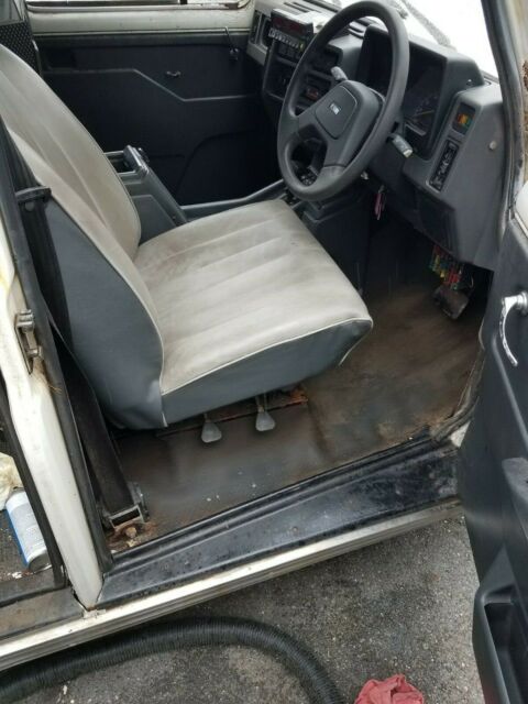 1977 Austin FX - photo 7
