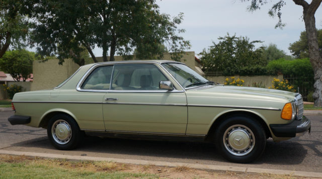 1978 Mercedes-Benz 200-Series 280CE - photo 3