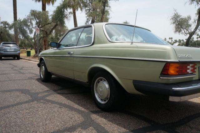1978 Mercedes-Benz 200-Series 280CE - photo 7