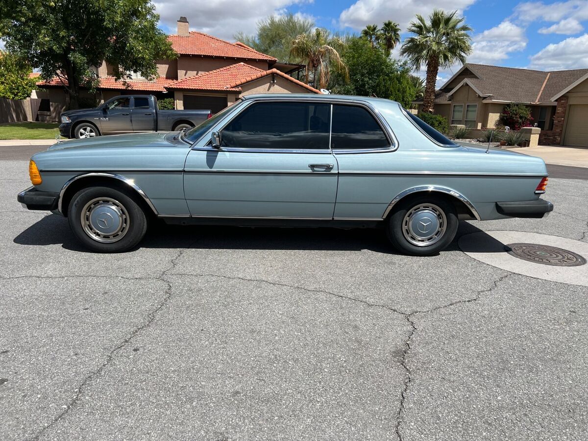 1978 Mercedes-Benz 280CE - photo 3