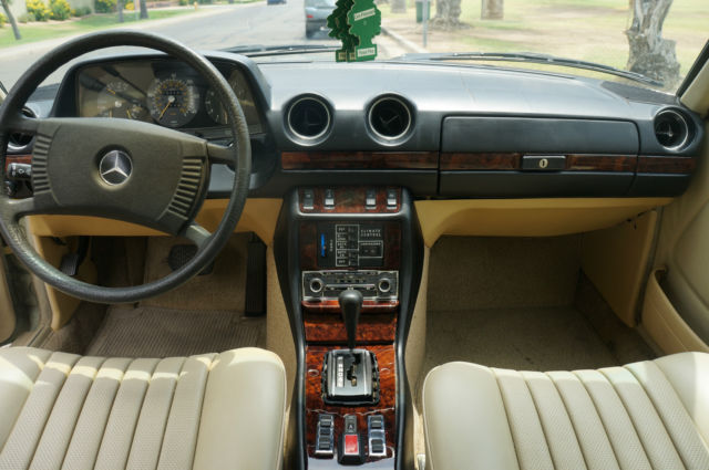 1978 Mercedes-Benz 200-Series 280CE - photo 3
