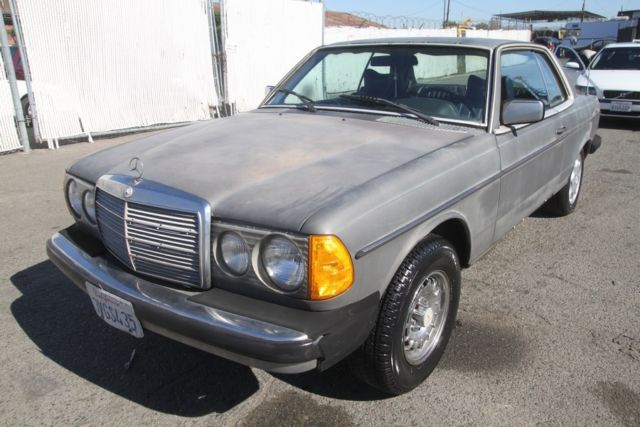 1978 Mercedes 300cd Automatic 5 Cylinder Diesel NO RESERVE 1978 Mercedes-Benz 300-Series 300cd