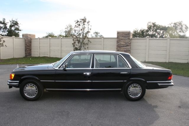1978 Mercedes-Benz 400-Series