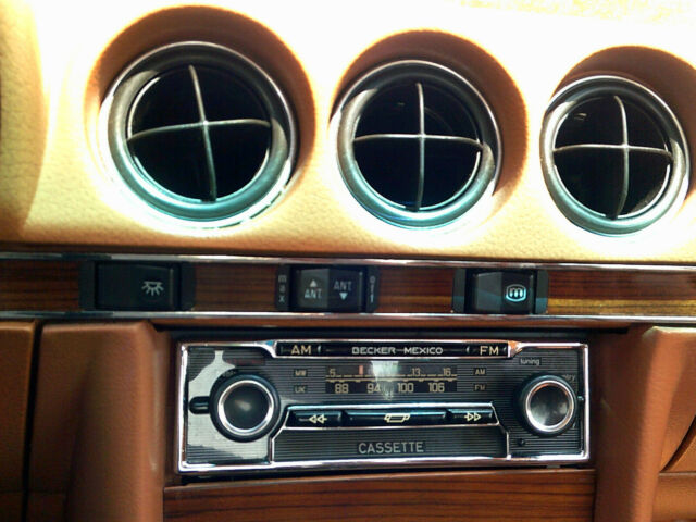 1978 Mercedes-Benz SL-Class - photo 10