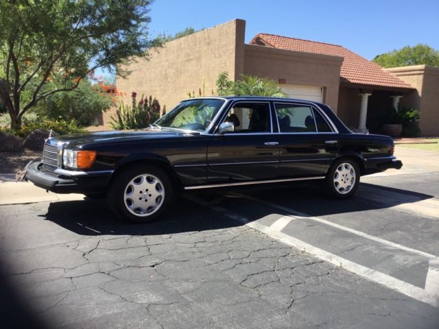 1978 mercedes 6.9 85000 miles.black /black no rust owned by James garner runs 1978 Mercedes-Benz 400-Series 6.9