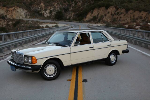 1978 Mercedes Benz 240D Diesel, 1 Owner, 96kmiles, original paint, CA Blue Plate 1978 Mercedes-Benz 200-Series 240D, 1 Owner, 96kmiles, Orig. Paint, Blue Plates