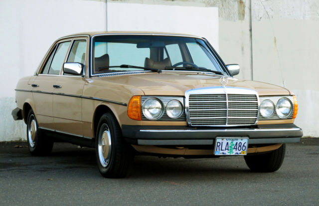 1978 Mercedes-Benz 200-Series