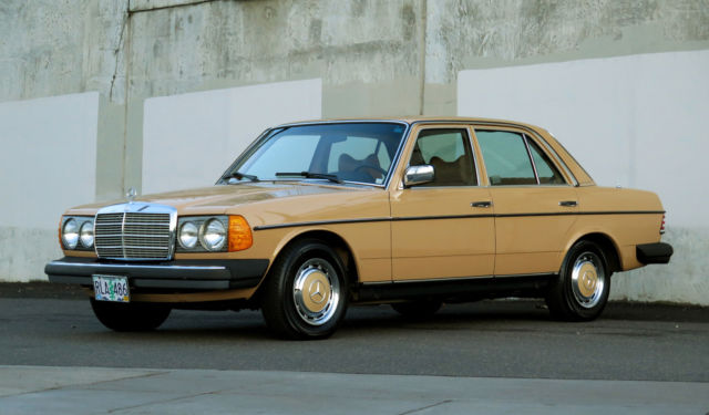 1978 Mercedes-Benz 200-Series - photo 5
