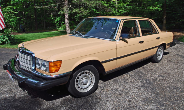 1978 Mercedes Benz 280SE 4 Door Sedan 1978 Mercedes-Benz 200-Series