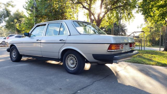 1978 Mercedes-Benz 300-Series 300 DIESEL - photo 3