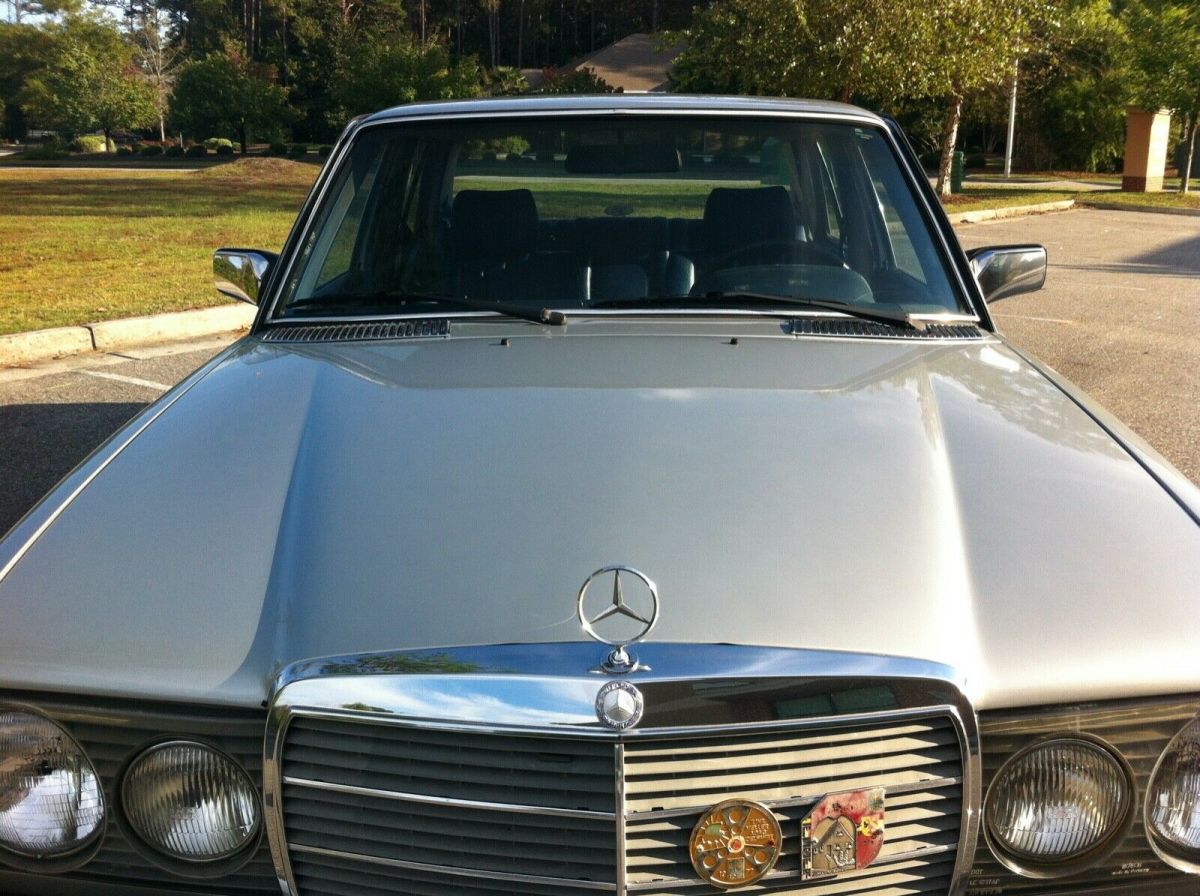 1978 Mercedes-Benz 300-Series Blue - photo 5