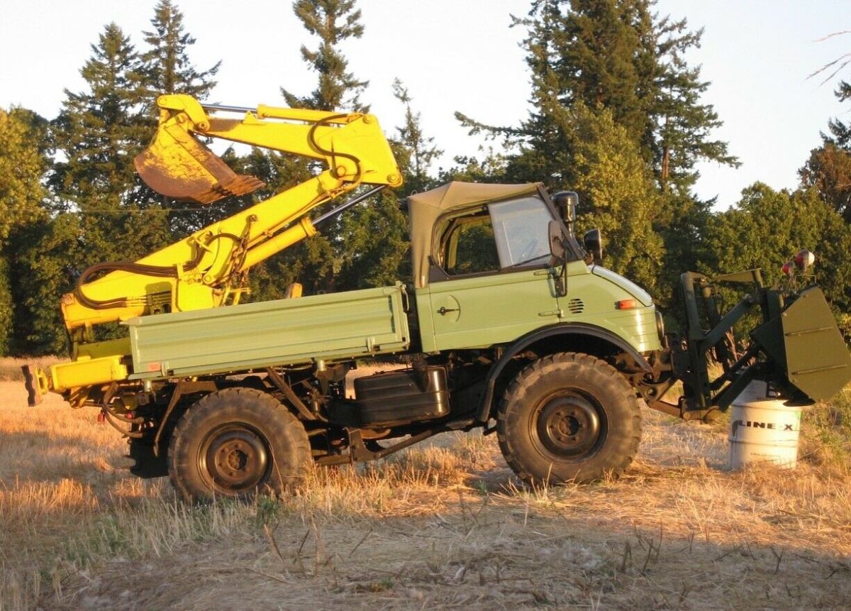 1978 Mercedes-Benz 406 Unimog 1978 Mercedes-Benz 406 Unimog