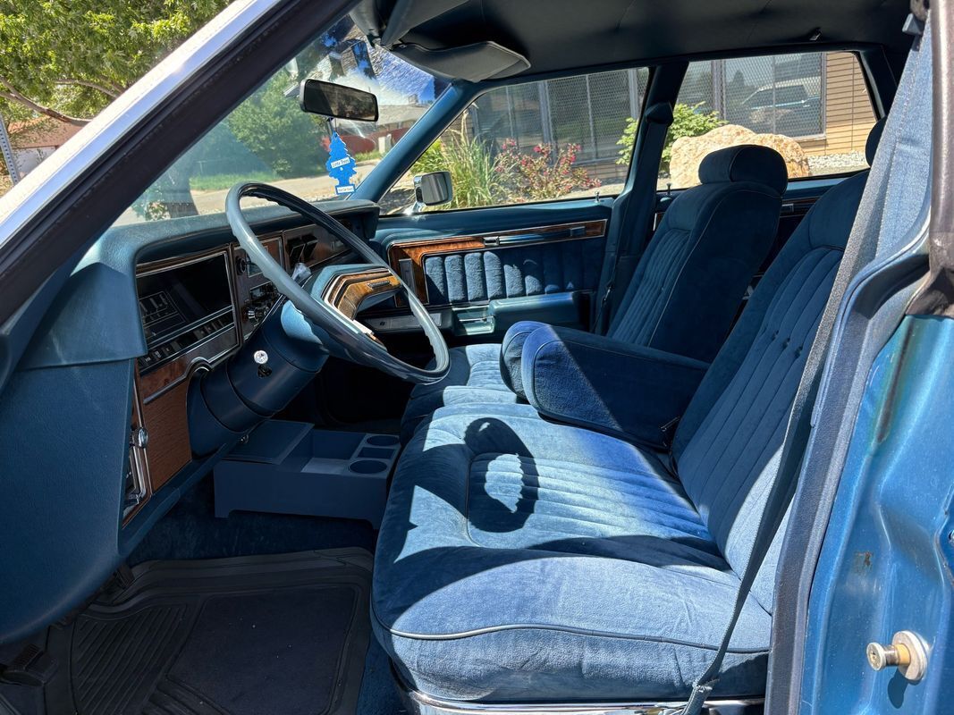 1978 Mercury Grand Marquis very original with original paint original interi - photo 8
