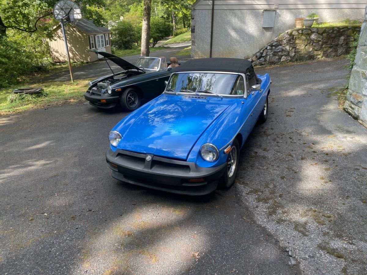 1978 MG B - photo 2