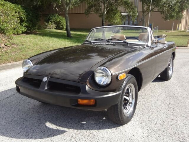 1978 MG MGB Roadster - photo 2