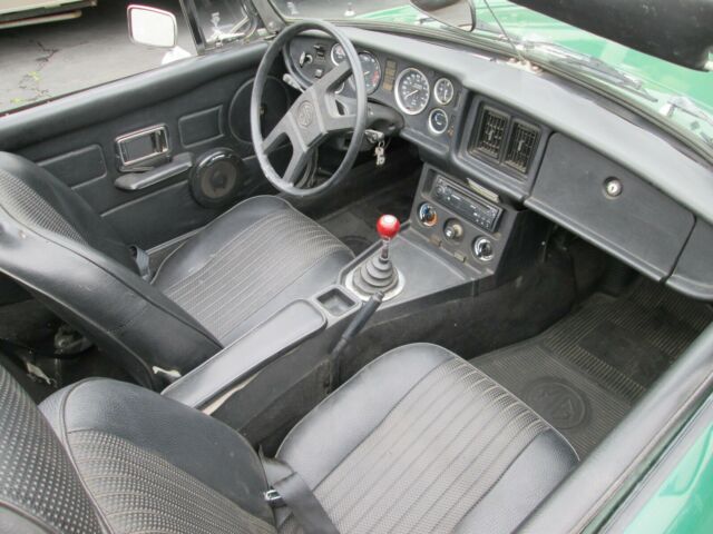 1978 MG MGB Black bucket seats - photo 6