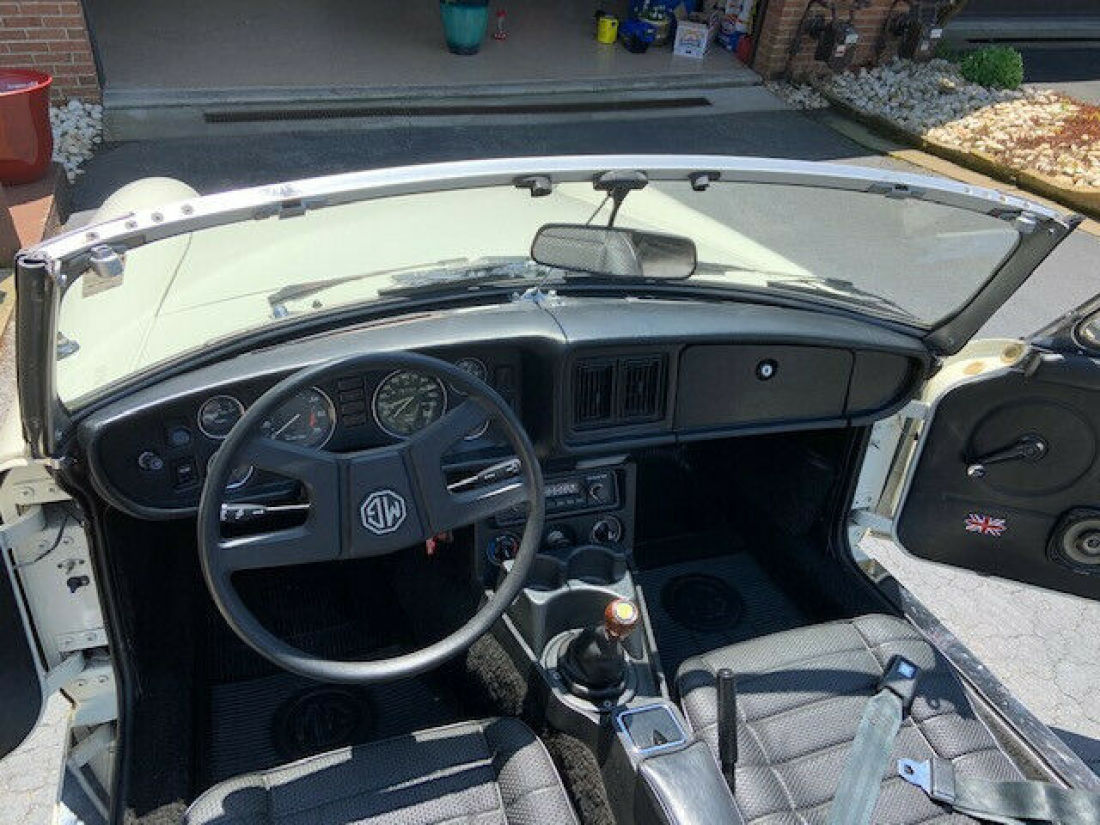 1978 MG MGB 2 door - photo 4