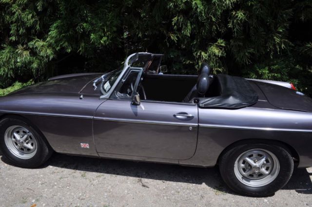1978 MGB Convertible Roadster with Factory Hardtop 1978 MG MGB